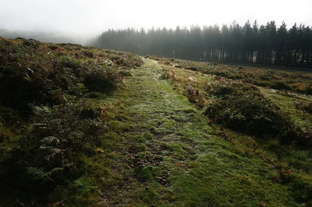 Round cairn near Sharpitor